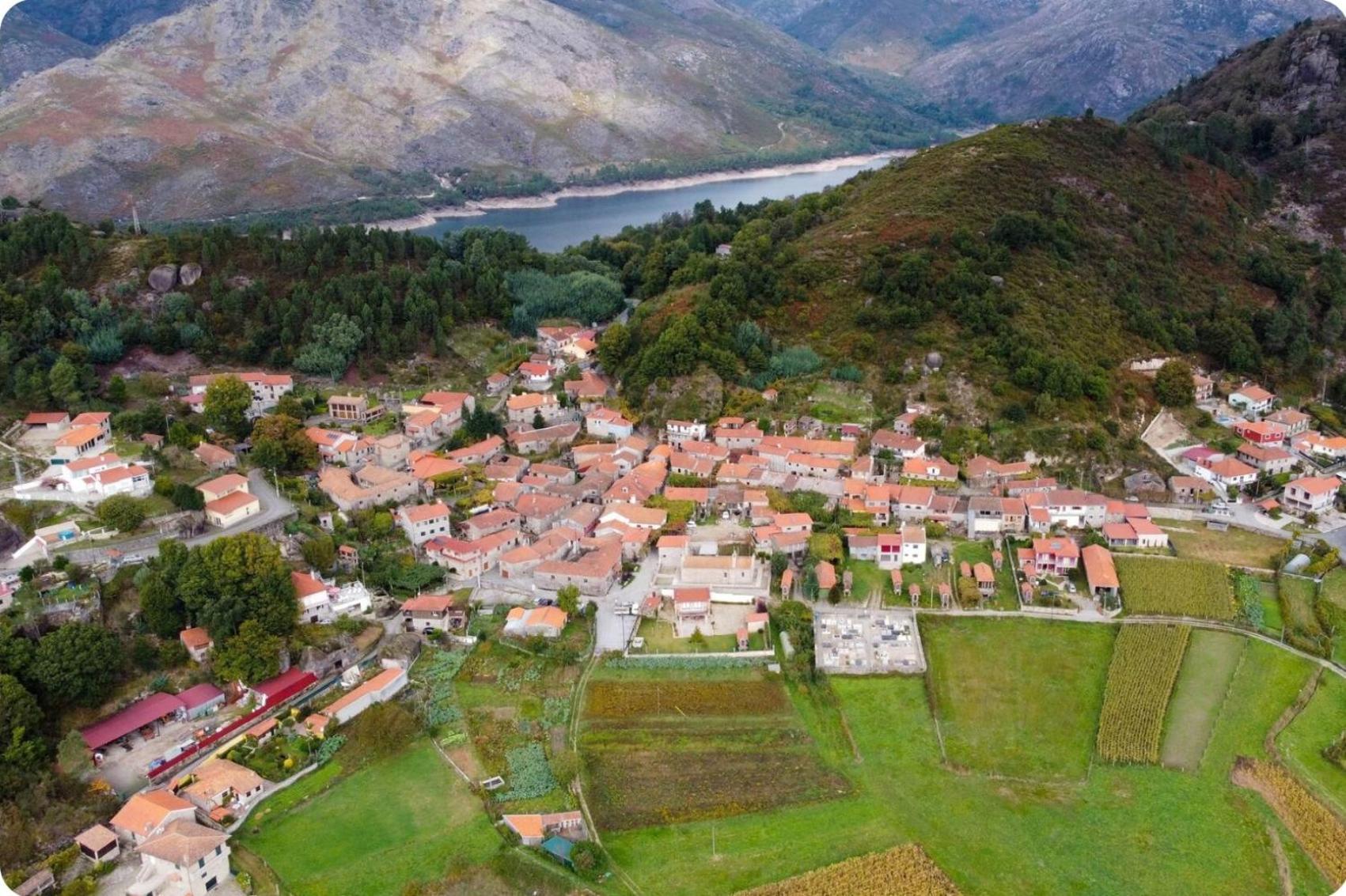 Апартаменти Casa Da Fonte Geres Кампу-ду-Жереш Екстер'єр фото